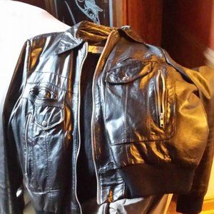 Bermans men's size 44 black leather coat